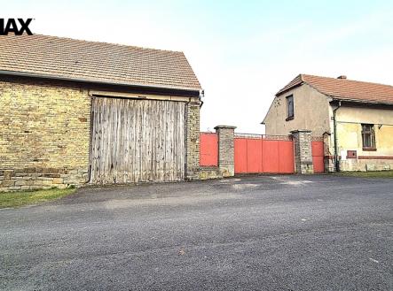 Prodej zemědělského objektu, 1 044 m²