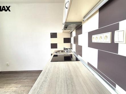 Pronájem bytu, 2+kk, 40 m²