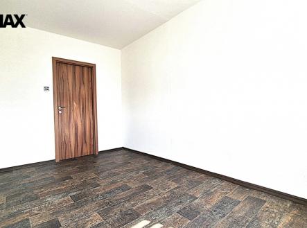 Pronájem bytu, 2+kk, 42 m²