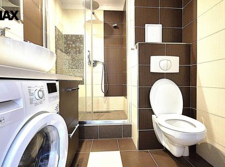 Pronájem bytu, 2+kk, 42 m²