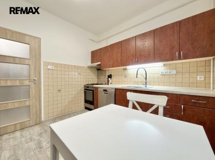 Prodej bytu, 1+1, 42 m²