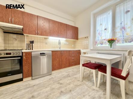 Prodej bytu, 1+1, 42 m²