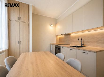 Prodej bytu, 3+1, 65 m²