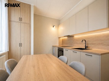 Prodej bytu, 3+1, 65 m²