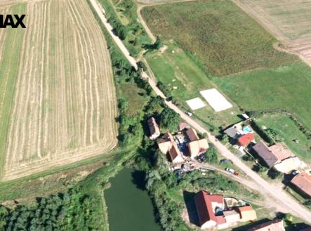 Prodej pozemku, trvalý travní porost, 946 m²