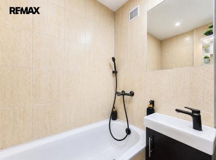 Pronájem bytu, 3+kk, 51 m²