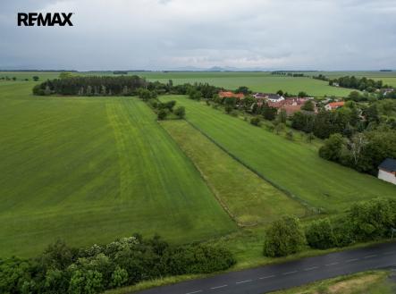 Prodej pozemku, ostatní, 3 211 m²