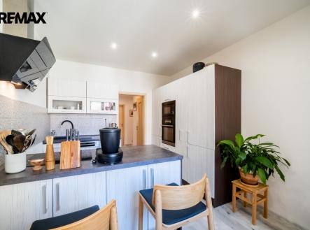Prodej bytu, 3+1, 99 m²