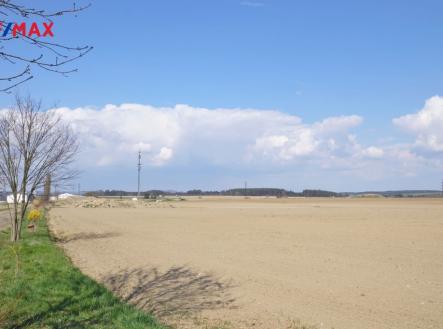 Prodej pozemku pro bydlení, 4 689 m² obrázek