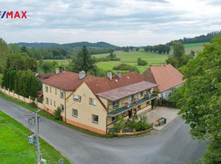 Prodej - hotel, 557 m²