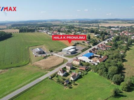 Pronájem - skladovací prostor, 700 m²