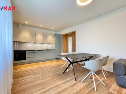 Pronájem bytu, 2+kk, 54 m²