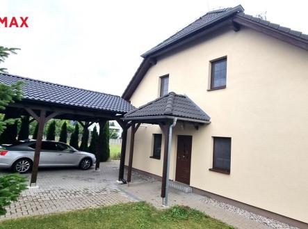 Pronájem - dům/vila, 90 m²