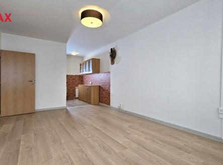 Pronájem bytu, 2+kk, 42 m²