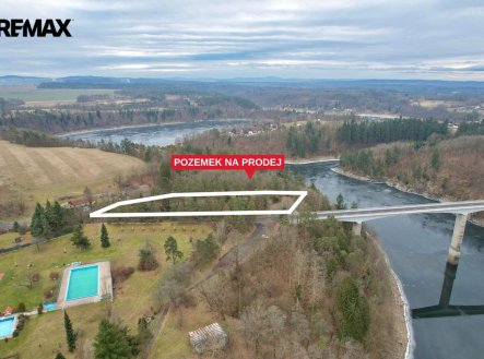Pozemek Zvíkovské Podhradí
