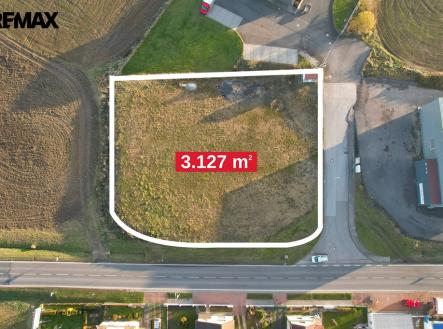 Prodej pozemku pro komerční výstavbu, 3 127 m²