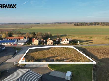 Prodej pozemku pro komerční výstavbu, 3 127 m²