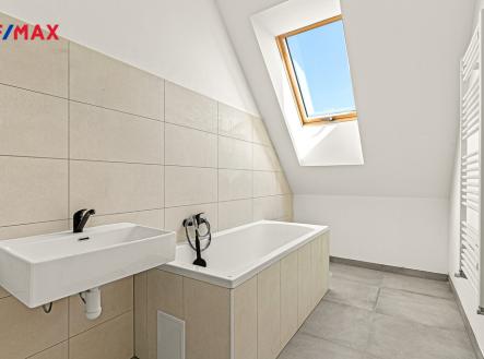 Prodej bytu, 3+kk, 68 m²