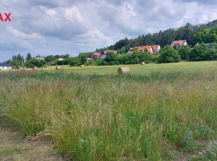 Prodej pozemku pro komerční výstavbu, 9 381 m²