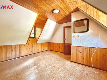 Prodej obchodní prostor, 450 m²