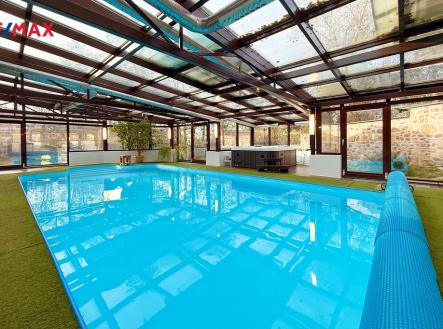 Prodej domu/vily, 650 m²