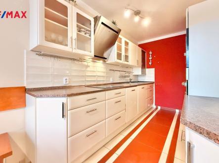 Prodej bytu, 4+1, 91 m²