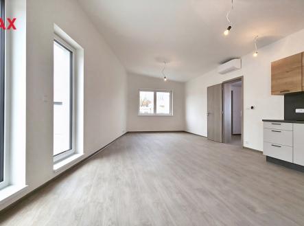 Pronájem bytu, 3+kk, 87 m²