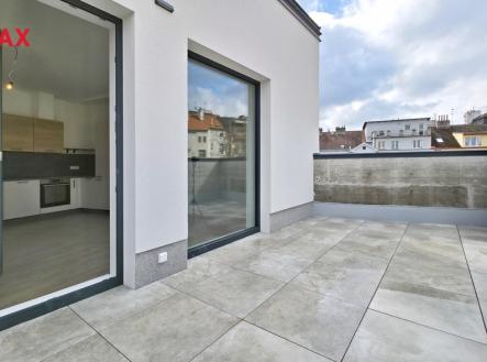 Pronájem bytu, 3+kk, 87 m²