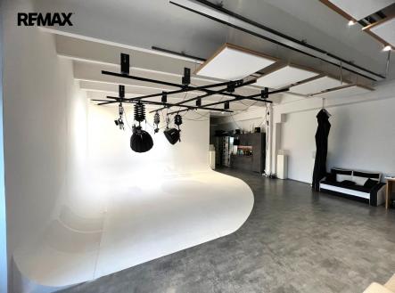 Pronájem jiné komerční nemovitosti, 150 m²