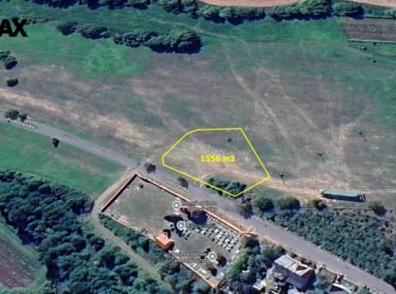 Prodej pozemku pro bydlení, 1 556 m² obrázek
