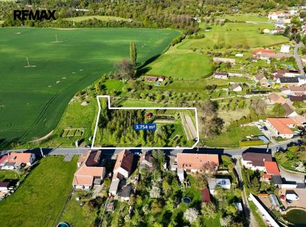 Prodej pozemku pro bydlení, 3 754 m²