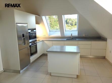 Prodej bytu, 3+kk, 75 m² obrázek