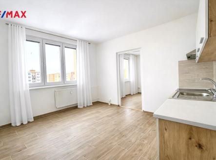 Pronájem bytu, 1+1, 37 m²
