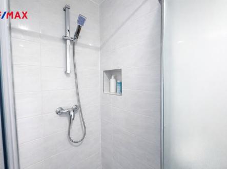 Pronájem bytu, 1+1, 37 m²