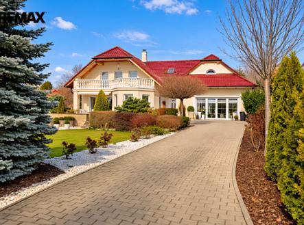 Prodej domu/vily, 243 m²