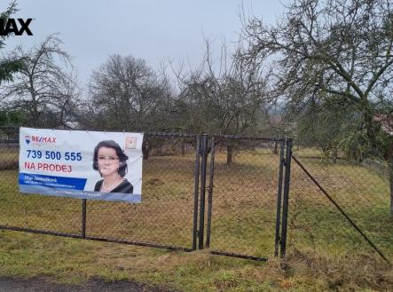 Prodej pozemku pro bydlení, 1 077 m²