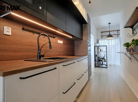 Prodej bytu, 3+kk, 101 m²