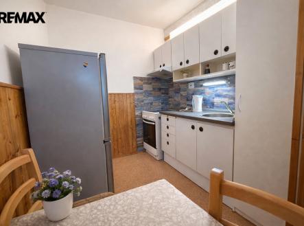 Pronájem bytu, 2+kk, 43 m²