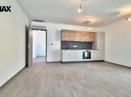 Pronájem bytu, 1+kk, 44 m²