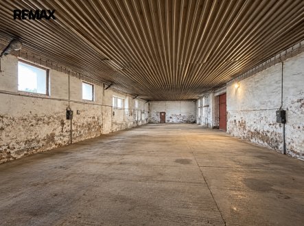Pronájem zemědělského objektu, 7 245 m²