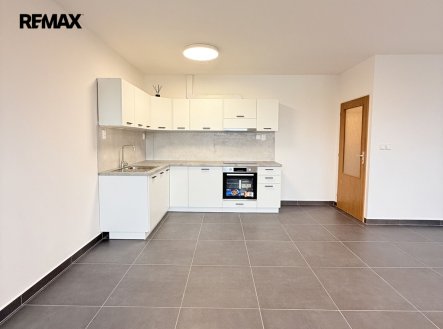 Pronájem bytu, 2+kk, 66 m²