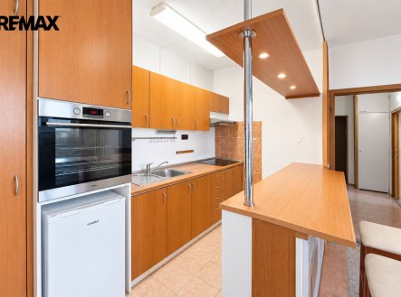 Pronájem bytu, 1+1, 43 m²