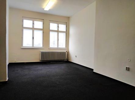 Pronájem - kanceláře, 29 m²