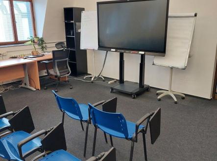 Pronájem kanceláře, 69 m²