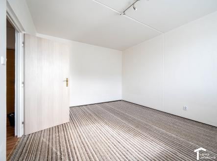 Pronájem bytu, 1+1, 35 m²