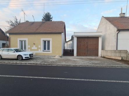 Pronájem komerčního objektu, sklad, 85 m²