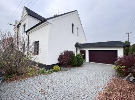 Pronájem - dům/vila, 180 m² obrázek