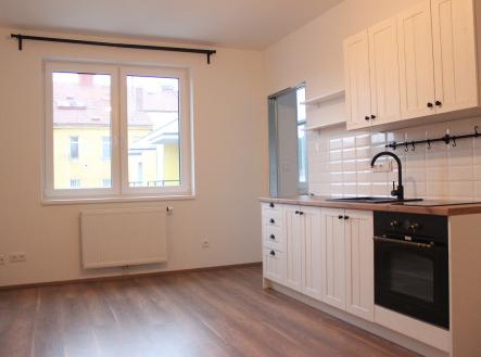 Pronájem bytu, 1+kk, 32 m²