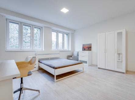 Pronájem bytu, 2+kk, 61 m²