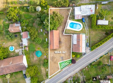 Prodej pozemku pro bydlení, 1 045 m²